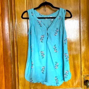 Blue floral top Size Small